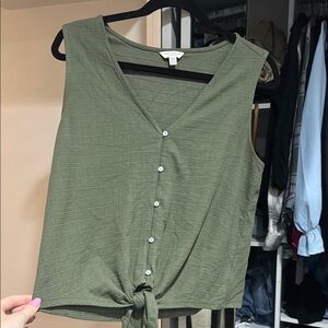 Lucky Brand Green Tie Front Buttoned Tank Top